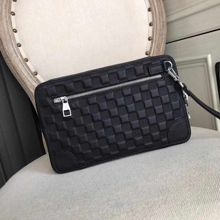 (burst) LV men's high-end handbag clutch. Inside and outside are top materials, top imported original ... leather (Italy imported cowhide) ultra-high definition hardware logo logo, top special hardware, high-end velvet l