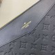 LV Strong]Fashion Casual Clip Bag    Imported Leather The market is the only home of a five sex gold Please recognize the quality quasi-quality Not the same amount of quality is not a kind of temperament,1044-5 Color Bla