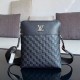 top goods LV crossbody bag    classic fire shipment pull, without adding any effect) top imported original cowhide, ultra-high definition hardware logo logo, ultra-comfortable feel soft soft leather, ultra-high-tech leat