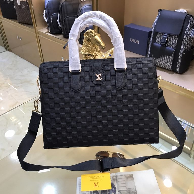 New  LOUIS VUITTON (Louis Vuitton)   2021 latest models of briefcases, not only the bag type to do a good job, but also the quality is very fine, using imported cowhide compression checkered pattern, semi-stereotyped des