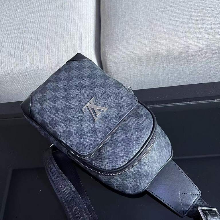 LV Chest BagModel 28996Size 18-31-5Counter new    Heavy hit replica   original leather replica   leather super soft   super large capacity   customized counter original hardware  smooth zipper    perfect craftsmanship   