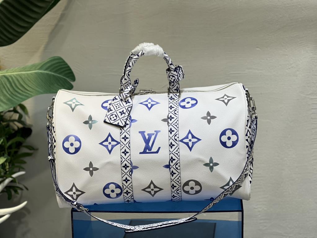 lv2023 Paris Early Autumn Women's Travel Bag, G10916, 41416, 50cm, arrived.23FW women's series, the summer atmosphere in the lv spring new bag inside to get fully embodied, creamy white leather and aqua blue, purple prin