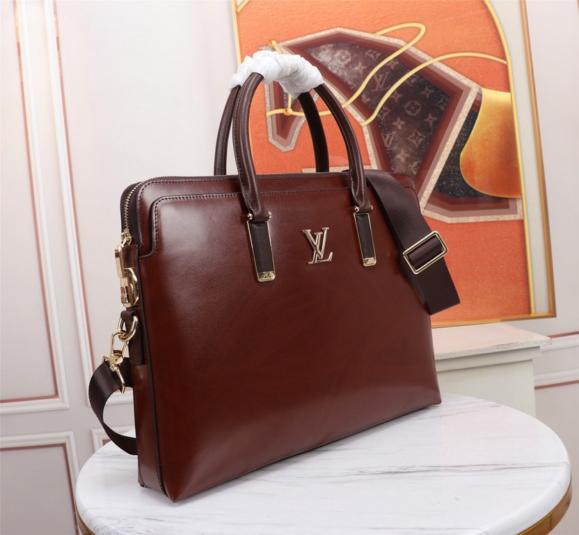 Top quality original single] 2022 classic LV combination lock briefcase European original imported cowhide sketched iconic lines, using imported equipment, fashionable trend, counter quality, more front zipper pockets an