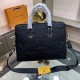 New  LOUIS VUITTON (Louis Vuitton)   the latest briefcase Not only the bag type to do a good job, and the quality is also very fine, the use of imported cowhide embossed production, hardware supporting a combination of l