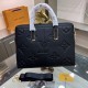 New  LOUIS VUITTON (Louis Vuitton)   the latest briefcase Not only the bag type to do a good job, and the quality is also very fine, the use of imported cowhide embossed production, hardware supporting a combination of l