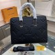 New  LOUIS VUITTON (Louis Vuitton)   the latest briefcase Not only the bag type to do a good job, and the quality is also very fine, the use of imported cowhide embossed production, hardware supporting a combination of l