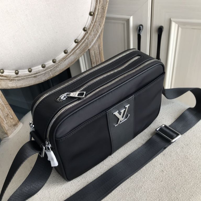 Top counter rat ruthless goods 2022 latest style LV nylon cloth with imported head layer flower leather men's multi-zipper bit small crossbody bag super hot mass shipment pull, clamoring counter goods   top original sing