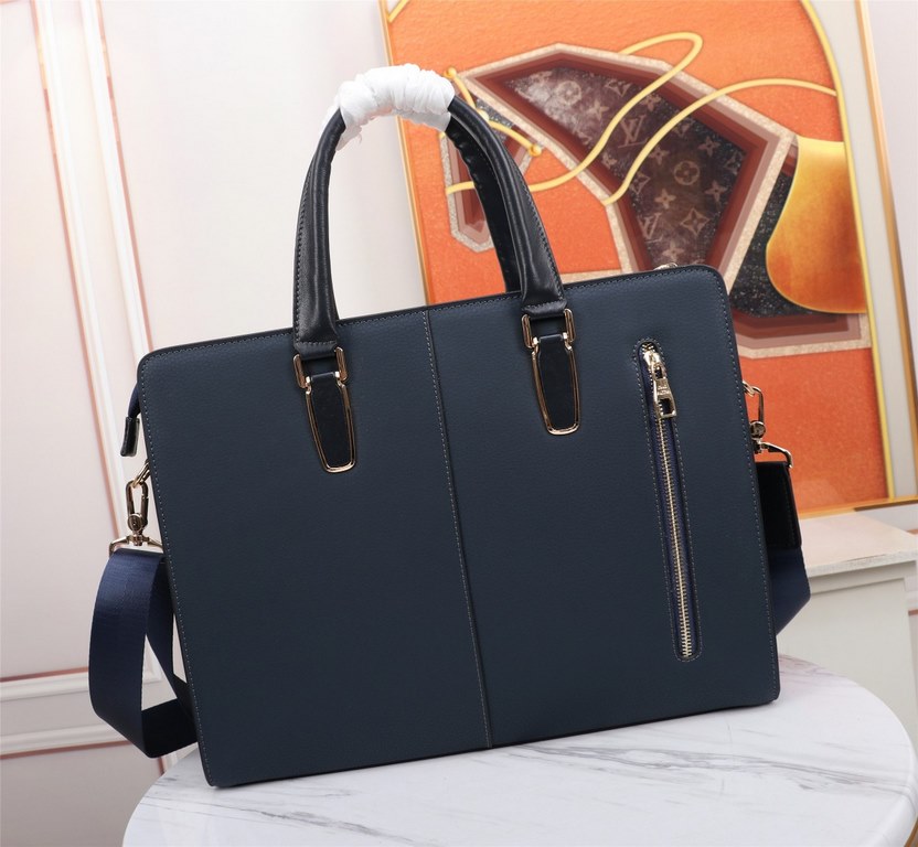 【Top Original Quality】 2022 Newest LV Briefcase The original European imported cowhide sketches the iconic lines, made with imported equipment, fashionable and trendy, counter quality, more zipper pockets and internal pa