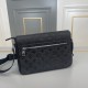 The original official network original single goods [love] LV new original single genuine new counter with the same high-end men's casual cross-body bag   workmanship is super refined and elegant. With imported raw mater