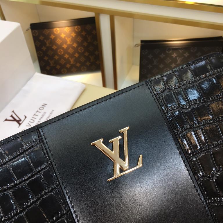 The original official network Model 66432-4 # original single goods [love] LV original single authentic new counter with the same high-end men's casual clutch   workmanship super refined and elegant. Equipped with import