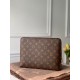 LV Louis Vuitton is the first to use the pouch in the world's most prestigious luxury brand, and it's the first to use the pouch in the world's most prestigious brand.The new pouch clutch is made of damier graphite canva