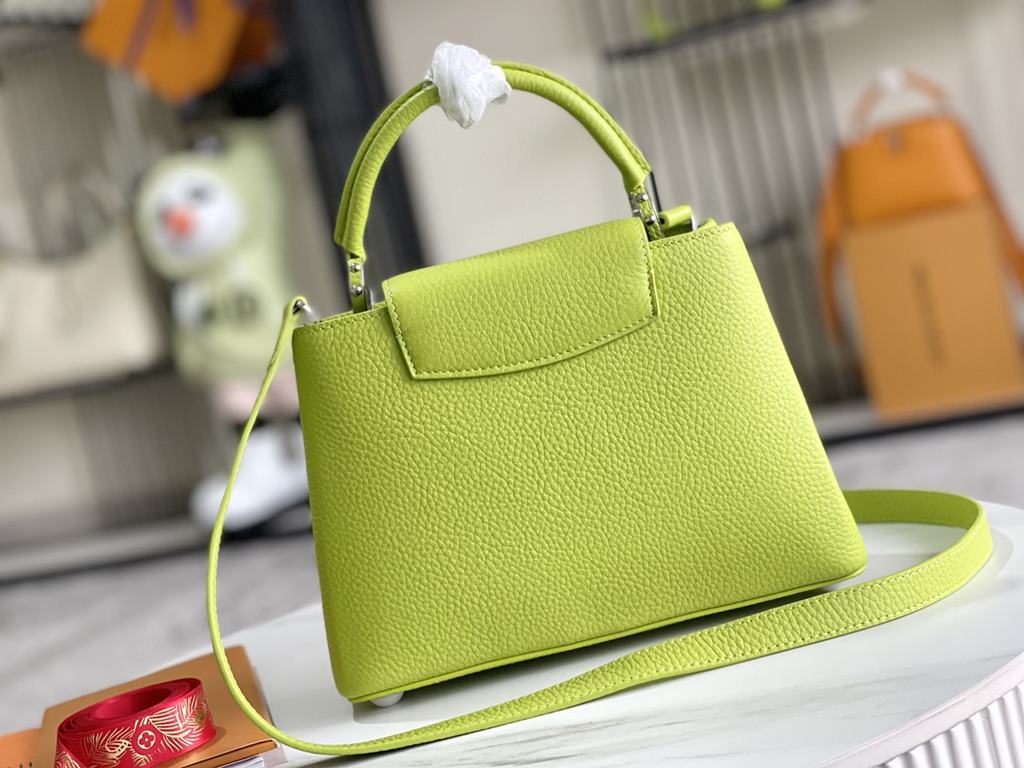 Premium with full set of counter packaging   [Premium Boutique Original Leather M56071 Small   Lemon Green with Silver Buckle]The first Louis Vuitton store opened on the Rue du Capucine in Paris, the Capucines are as tim