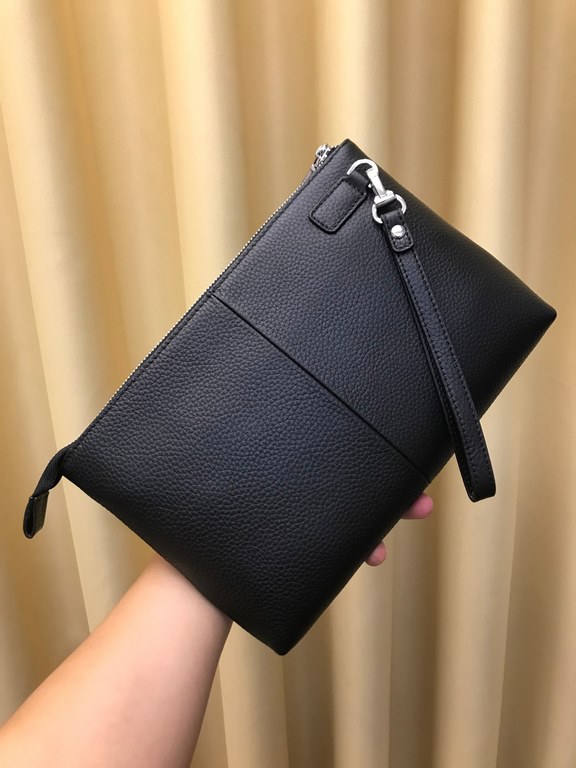 With the box   so many people fancy bag Lv is not good to sell turn the picture know. Latest 2021 Launched  Men's Clutch Zipper Bag, Selected Leather - High-grade Imported Cowhide Leather, Imported Lining Design   Unifor