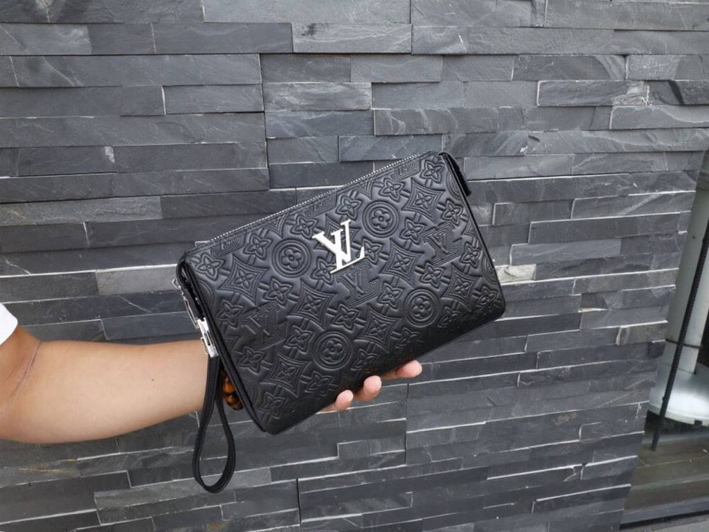 ～LV explosive model combination lock; rich masterpiece ~ ~ ~ real pure cowhide, with the flavor of leather, model 33016-1   exclusive fire models attention; ... Paris first exhibition CEO heavy recommended models LV . Lo