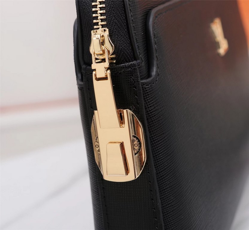 [Top original single quality] 2022 latest models LV single pull combination lock handbag European original imported cowhide sketched iconic lines, using imported equipment production, fashion trend, counter quality, more