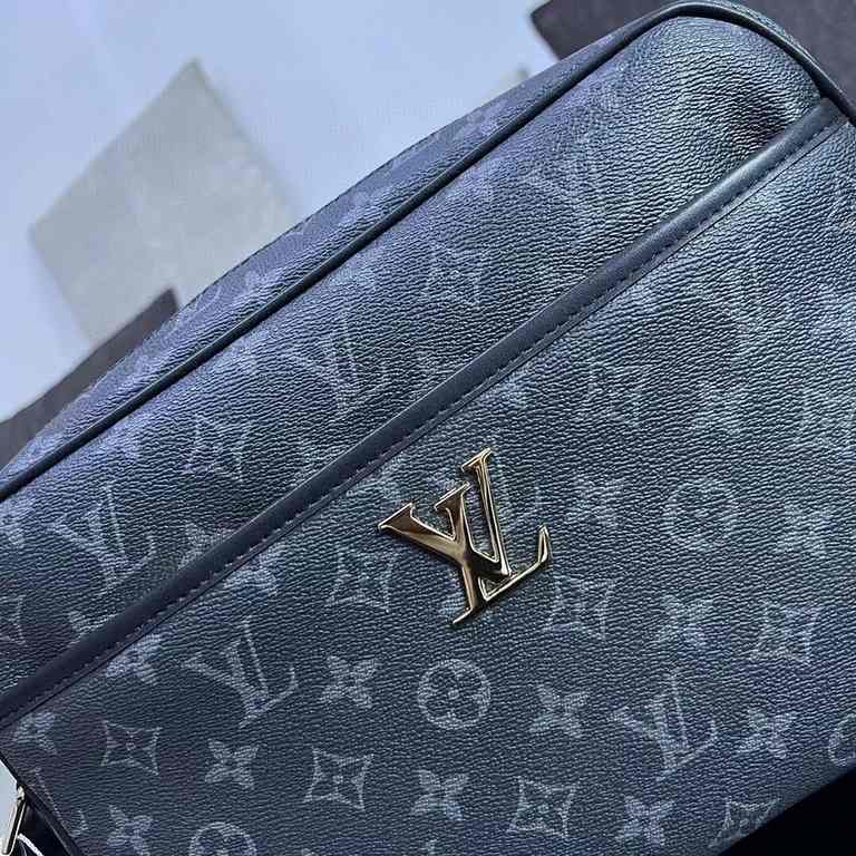 LV Satchel BagModel 2367-2Size 31-21-7Counter new    heavy hit version of the replica   original leather replica   leather super soft   oversized capacity   customized counter original hardware  smooth zipper    perfect 