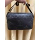 2023 spring fire crossbody bag   Italian imported cowhide   top goods,   steel hardware are brand LOGO, look at the gloss of the skin, look at the oil edges, look at the alignment, the highest quality in the market, ther