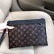 LV Louis Vuitton Multifunctional handbags shipping   unisex style   main models   imported special materials PVC plating with leather refined from   real shot not to repair the picture   every detail can be seen   the fi