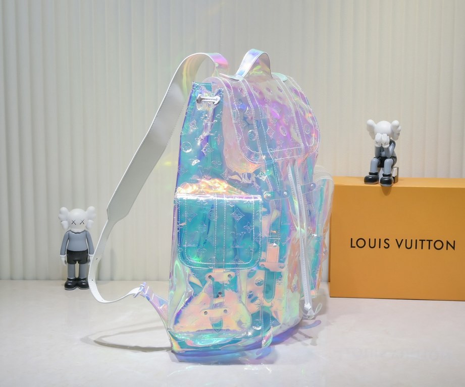 EXCLUSIVE PHOTO - UPGRADED   Model M53286 M41379 TRANSPARENT Dazzle! CHRlSTOPHER LARGE SHOULDER BAG This colorful Christopher Large Shoulder Bag demonstrates the forward-thinking vision of Louis Vuitton's Menswear Artist