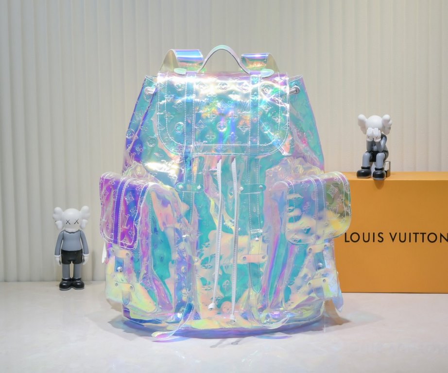 EXCLUSIVE PHOTO - UPGRADED   Model M53286 M41379 TRANSPARENT Dazzle! CHRlSTOPHER LARGE SHOULDER BAG This colorful Christopher Large Shoulder Bag demonstrates the forward-thinking vision of Louis Vuitton's Menswear Artist