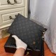 ￥ (lv home models )    new G handbag Made of imported head layer leather  , very soft feel, high quality hardware, especially classy, simple design, handsome, durable, like hurry to order! 2818, Color Black Flower, Model