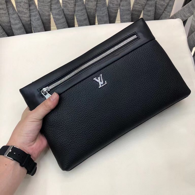 LV Strong] Fashion Casual Clip Bag    Imported Leather The market is the only home of a five sex gold Please recognize the quality quasi-quality Not the same amount of quality is not a kind of temperament, 8066 Color Bla