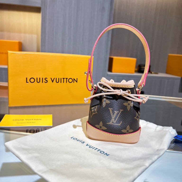 7 colorsMICRO NOE bag accessories bag keychain M00818  not with chain   chain can be purchased at additional cost]. Louis Vuitton Louis Vuitton lv mini bucket bag charm keychain  Top imported PU material Hardware is impo