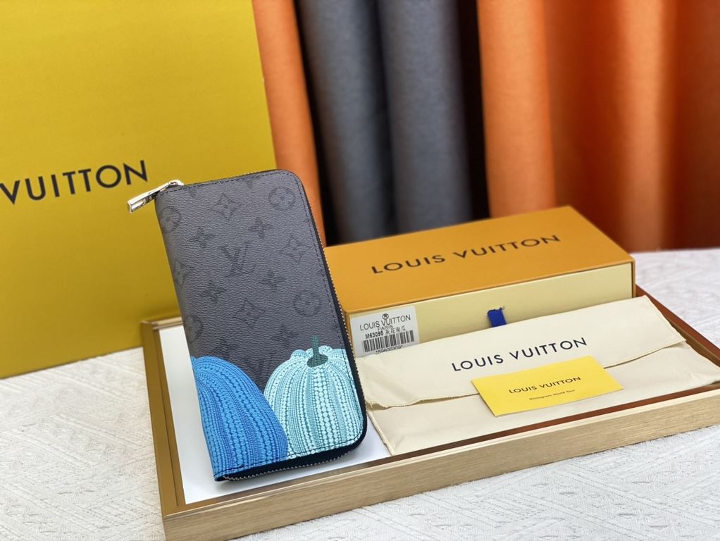 63095 Grey Flower Pumpkin This LV x YK pocket wallet from the Louis Vuitton x Yayoi Kusama collaboration features a colorful pumpkin motif on Monogram Eclipse Reverse canvas, recreating the symbol of warmth and solace th