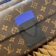 Top quality original [Exclusive photo Model No. M45863 】S Lock messenger bag is made of Monogram Macassar canvas, and the new closure is inspired by the suitcase closure designed by Georges Vuitton in 1886. A special fin