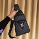 So many people looking at the bag!  LV is not good to sell turn the picture know. Newest 2020 Launched Men's Chest Bag, Selected Leather - High-grade Imported Cowhide Leather, Imported Lining Design  Uniform alignment [B