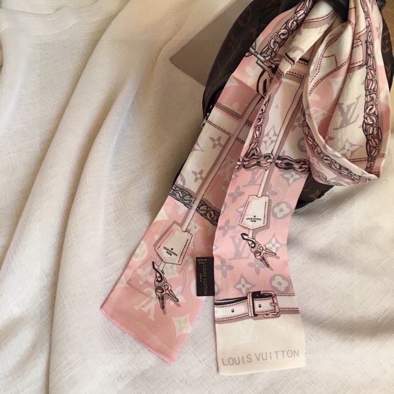 Super nice LV silk scarf! Double layered silk!Multi-purpose, tie it around your bag, use it as a hair tie or a small scarf, all very chic  !It also looks great with a simple bottom or a shirt around your neck!  100% silk