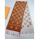 that   Simple letter combination2022 Counter New WoolSimply L's scarf amplifies the classic Monogram pattern across the entire width, illustrating the design heritage while brightening up the focus of everyday wear, with