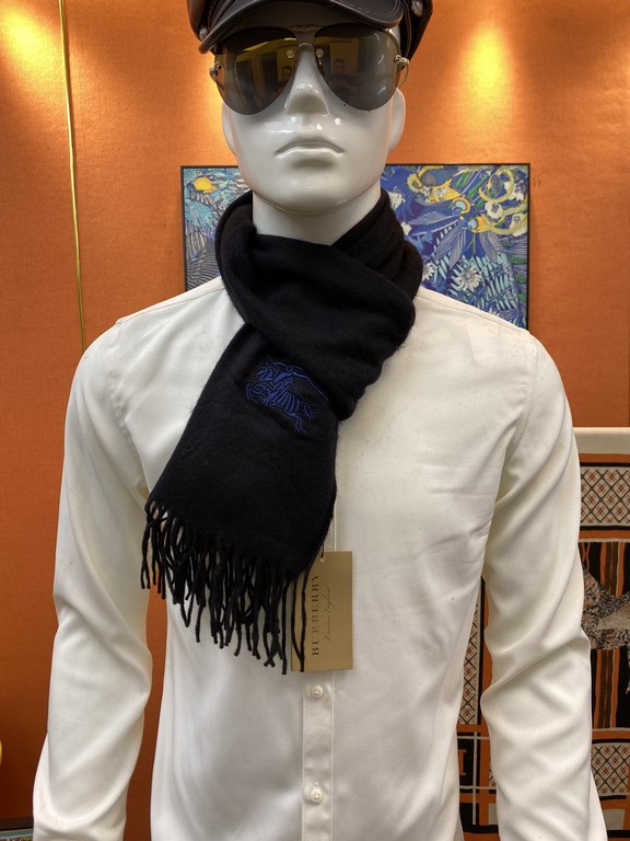 (Ba Baoli) super in the center of the very stable    our men's scarves and buy and cherish ~ ~ ~ men's models are really few and far between, only a few models a year, are export orders so it is more difficult to meet. M