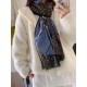 Will glow bright scarf 2023 spring new limited series popping to la LV original single authentic. Early fall staple models. Wear Le Tout Paris long scarf LV bags and the bottom of the logo rich details, more feminine cha