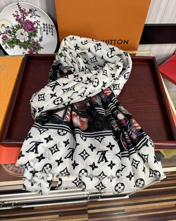 New Lv2024 The latest models   top design is so beautiful, truly awesome   [ring velvet long scarf]    physical genuinely beautiful   shawl with print      regardless of the design of the airbrush are very well in place 