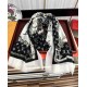 New 2024 LV [300 cashmere long scarf] physical genuinely beautiful   shawl with print   regardless of the design of the airbrush are very in place   details are visible   the entire scarf gives people a big brand aura at