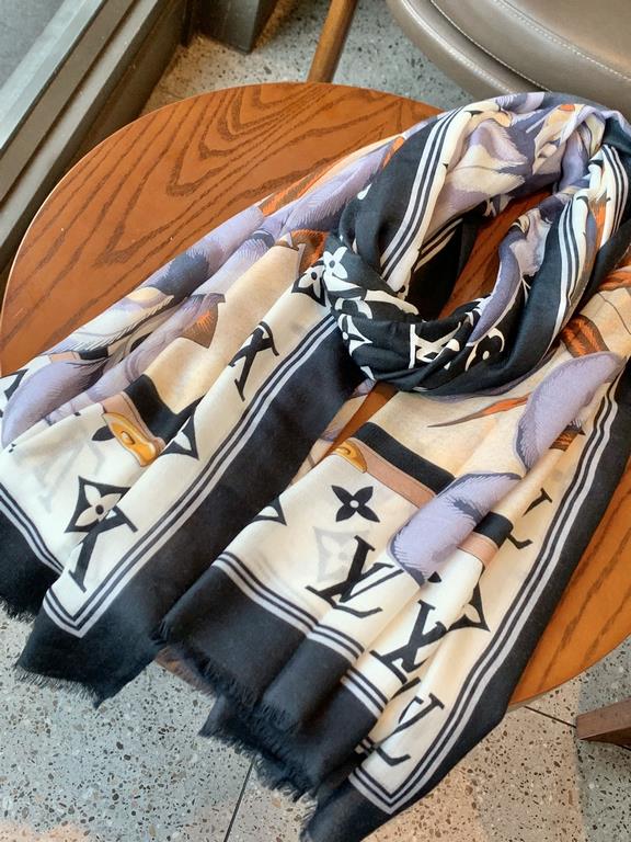 New on   really praise   donkey home new [L floral long scarf], convergence of Louis Vuitton elements Monogram flowers, LV letters, gradient color with cashmere fabric gorgeous texture, and ready-to-wear and accessories 