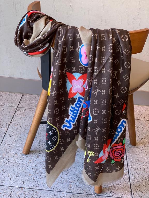 Elegant and noble Baby-like soft touch   synchronized counter [colorful appliqués] cashmere long scarf   clever use of the LV emblem pattern to create an eye-catching and bright look and feel, with a variety of color blo