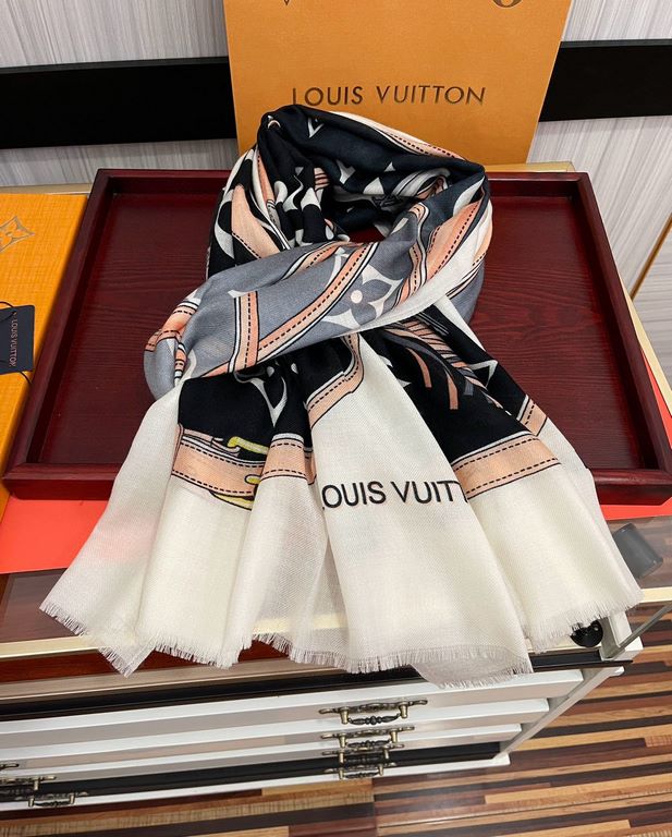 New LV2024 latest models   top design is too beautiful, truly awesome   [ring velvet long scarf]    physical genuinely beautiful   shawl with prints      regardless of the design of the airbrush are very well in place   