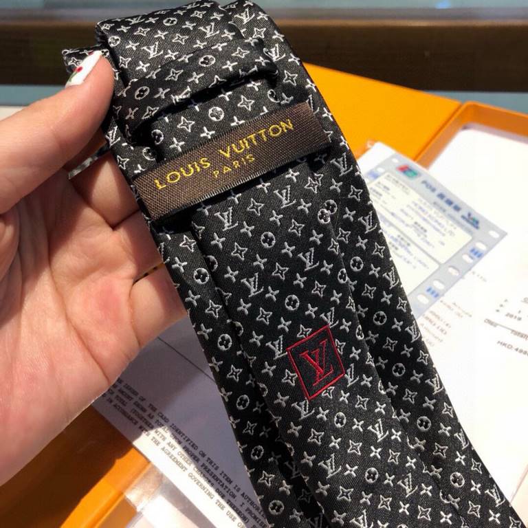 PricePackaging LV old flowers tie Louis Vuitton classic tie   old flowers jacquard design, men's must-have single product super stylish!