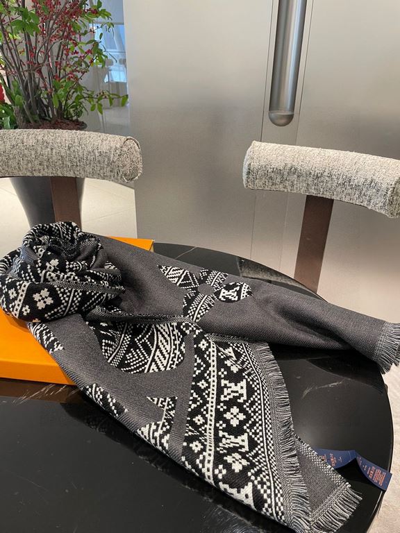 Louis Vuitton LOUIS VUITTONO Counter synchronization, LV fashionable senior high-end wool scarf! Can be formal, can be casual, very fashionable men and women with the same design.LV this weaving method is more difficult,