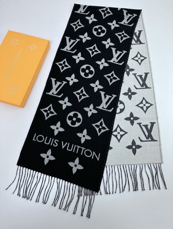 that   Simple letter combination2022 Counter New WoolSimply L's scarf amplifies the classic Monogram pattern across the entire width, illustrating the design heritage while brightening up the focus of everyday wear, with