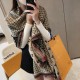 European version of the goods franchise 】 explosive scarf, the new Lv four side whiskers scarf, letters of the color models, fashionable scarf style, exquisite workmanship feel good, gift self-use cost-effective. Multi-a