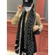 The new genuinely awesome   [LV] thin cashmere long scarf this paragraph cashmere long scarf counter synchronization   inkjet process presents vivid colors. The quality is super good   heavyweight giant  VIP customers mu