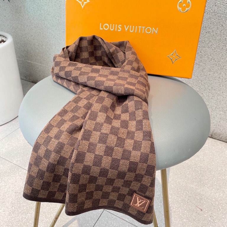 2023 counter newest models   LV hot to come    top color knitting process   this process is only a big brand of pure OEM factory only have the process  100% top knitting plus cashmere   scarf   high cutting-edge products