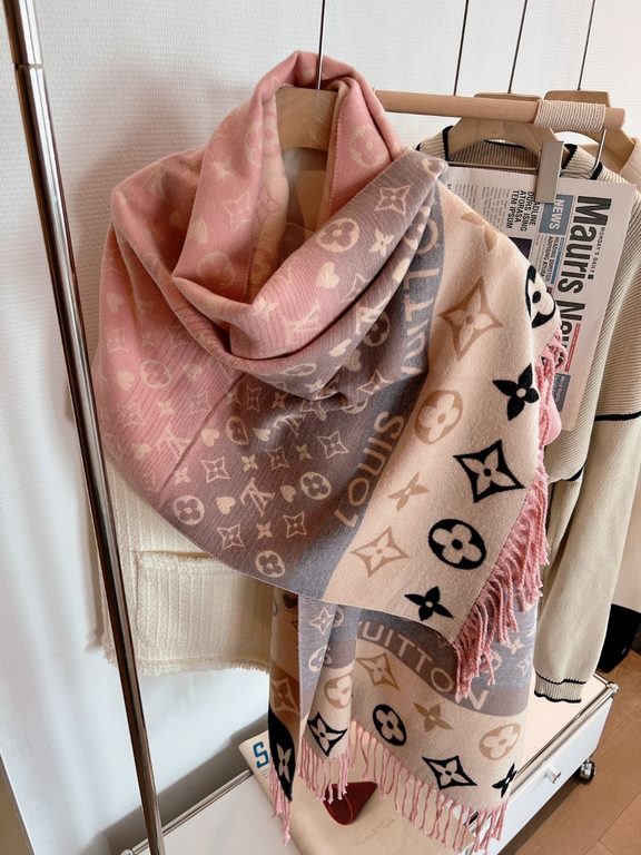 LV [RISING CONFIDENTIAL BB BANDEAU   The classic Monogram love series has been the donkey's home staple, every year will come out with a small change, this that is the Monogram version! Gradient color matching is too goo