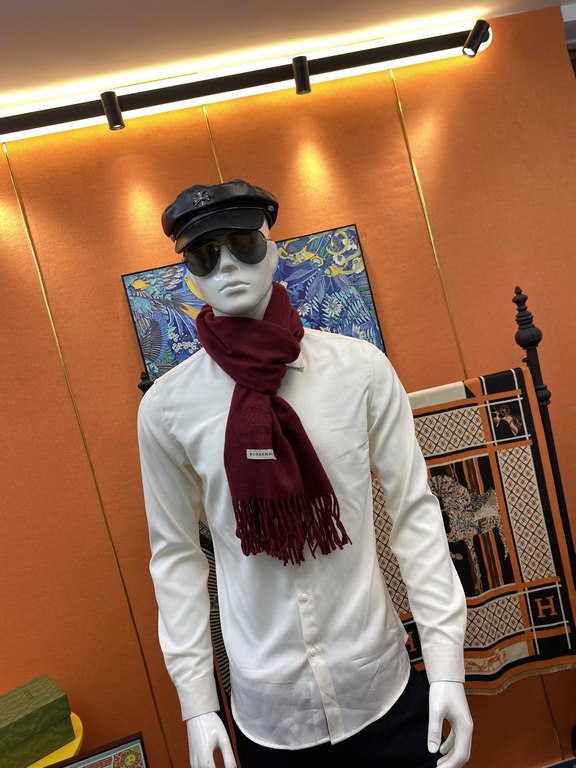 (Ba Baoli) super in the center of the very stable    our men's scarves and buy and cherish ~ ~ ~ men's models are really few and far between, only a few models a year, are export orders so it is more difficult to meet. M