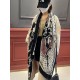 The new genuinely awesome   [LV] thin cashmere long scarf this paragraph cashmere long scarf counter synchronization   inkjet process presents vivid colors. The quality is super good   heavyweight giant  VIP customers mu