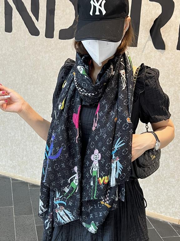 top guest silver line silver line cashmere long scarf, donkey family new [L cartoon pattern silver line long scarf] top cashmere printing, show LV letters in the classic Monogram pattern dexterity change, cartoon element