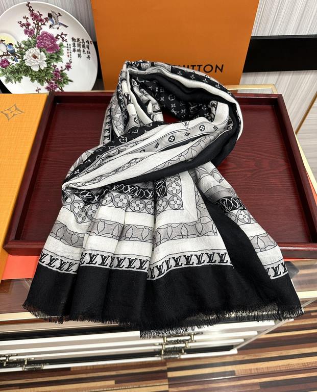 New LV home 2024 latest models   top design is too beautiful, truly awesome   [double-sided 300 support ring velvet long scarf]    physical genuinely beautiful   shawl with prints      regardless of the design of the air